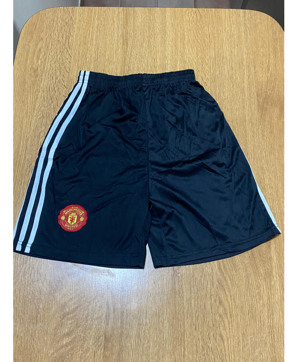 Shortcito Manchester united Adidas réplica 